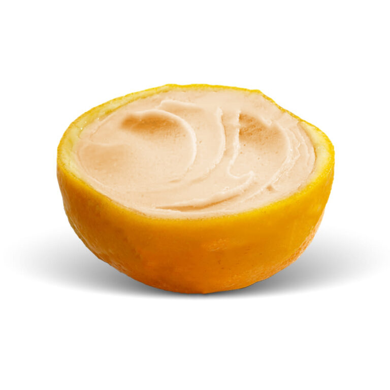 Sorbet Passion Mango Island Way servi dans une coque de citron naturelle